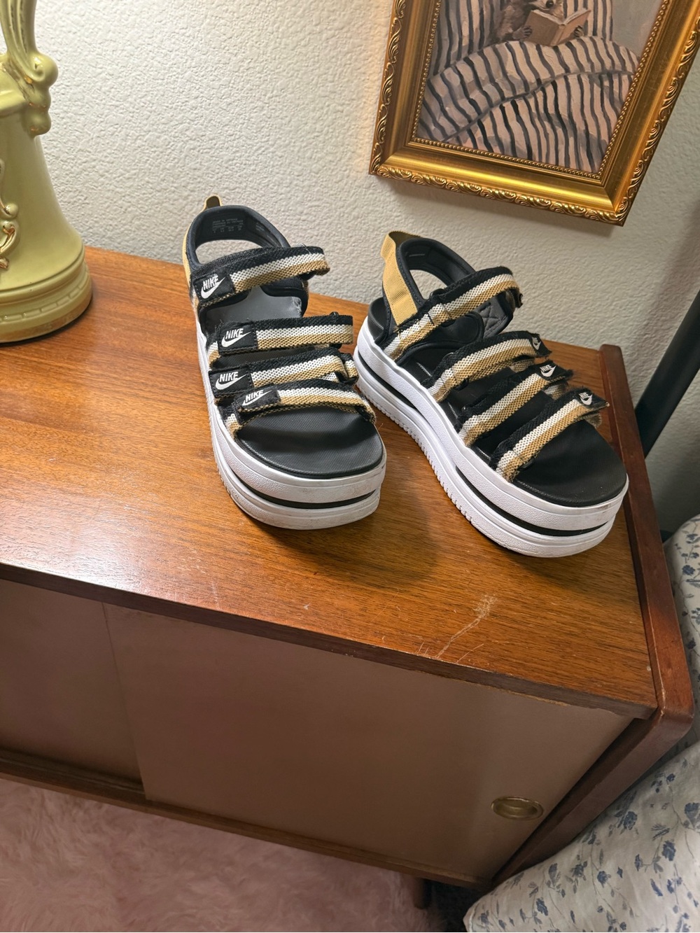 Nike Black and Tan Platform Strappy Sandals - Comfortable Athletic Fit - Picture 2 of 2